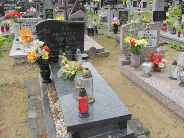 Grób Krzysztof Opoń