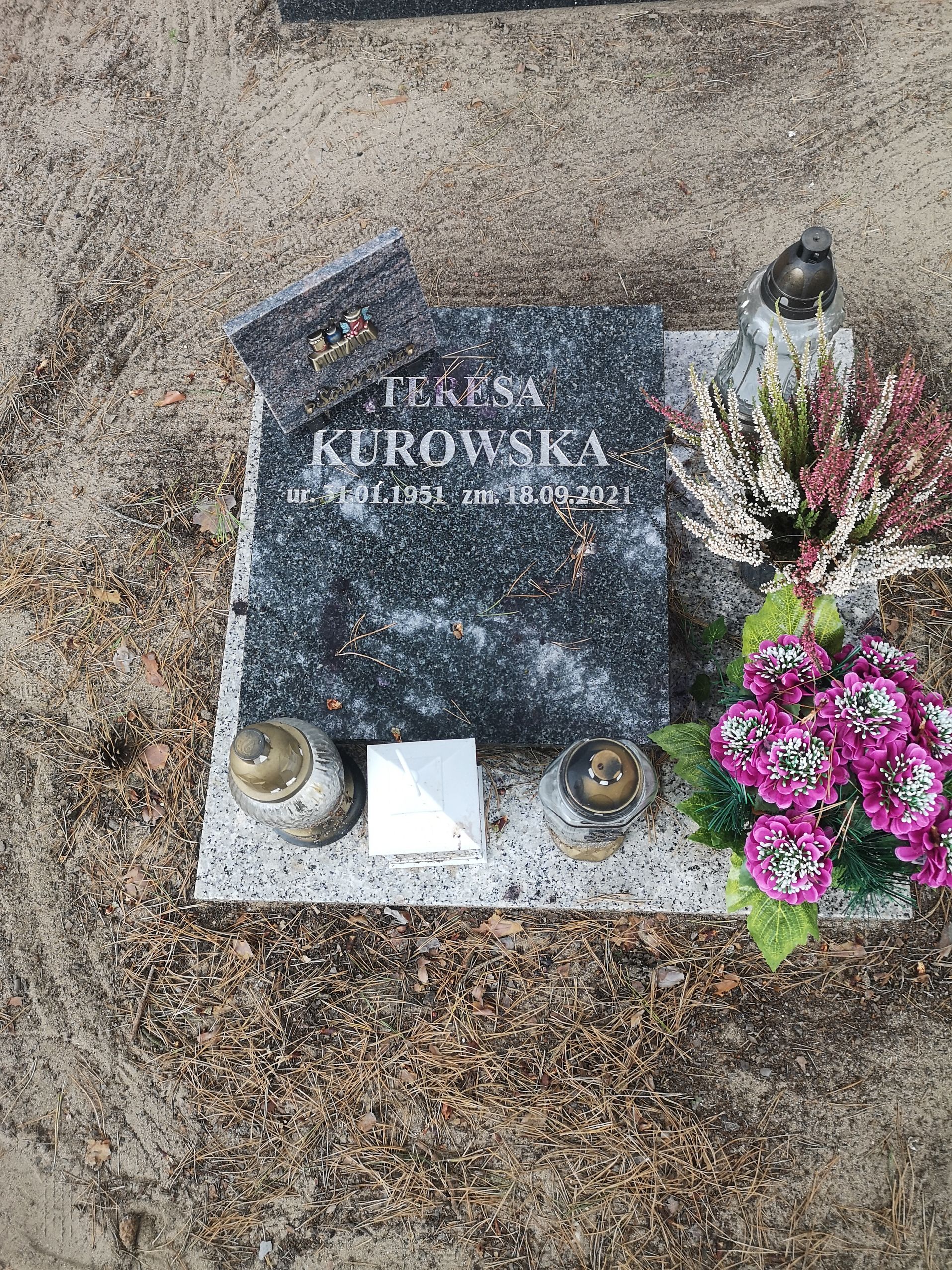 Grób Teresa Kurowska