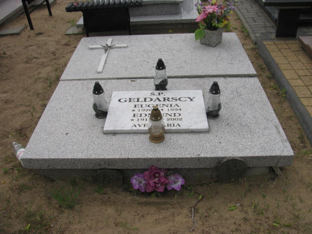 Grób Edmund Geldarski
