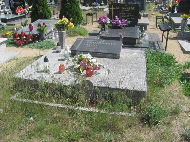 Grób Tadeusz Drozdowski