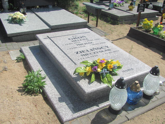 Grób Mieczysław Zieliński