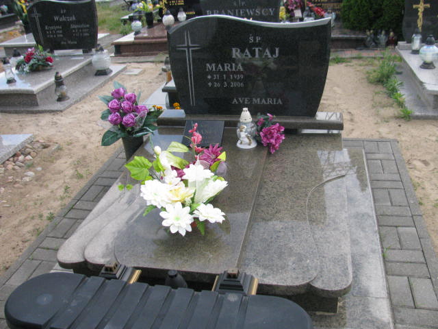 Grób Maria Rataj