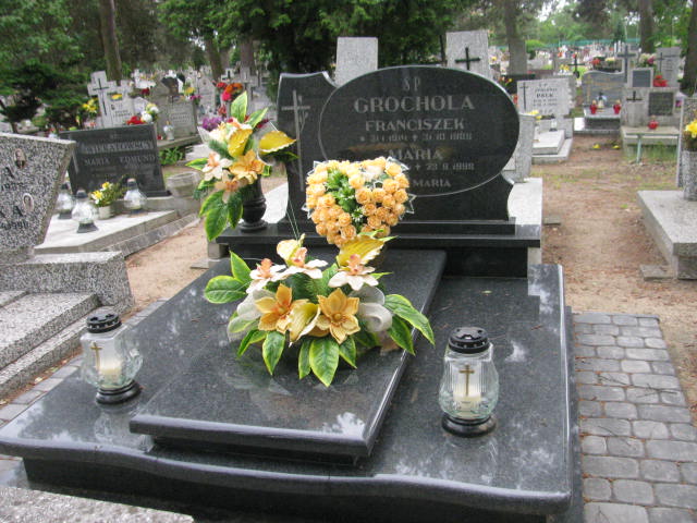 Grób Franiczek Grochola