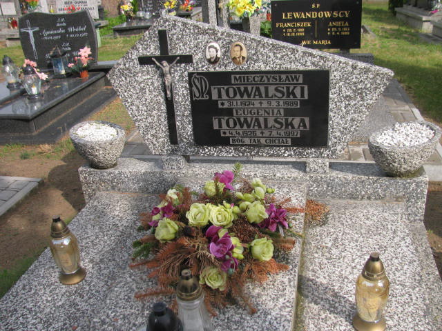 Grób Mieczysław Towalski