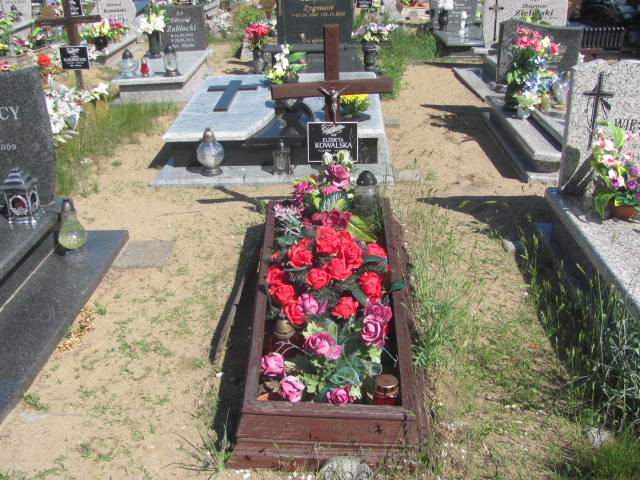 Grób Elżbieta Kowalska
