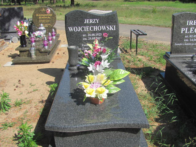 Grób Jerzy Wojciechowski