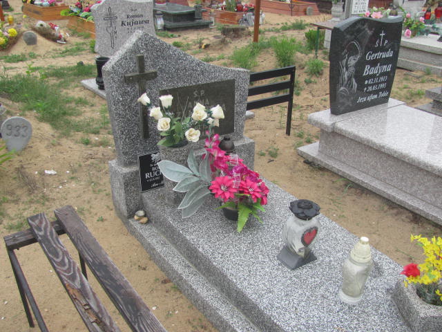 Grób Bogdan Ruciński
