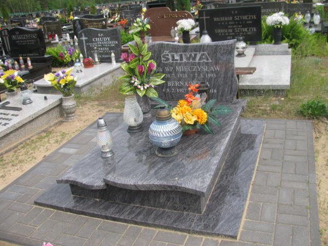 Grób Bernadetta Śliwa