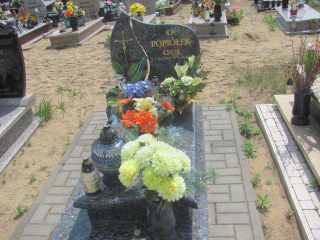 Grób Lech Popiołek