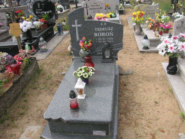 Grób Tadeusz Boroń