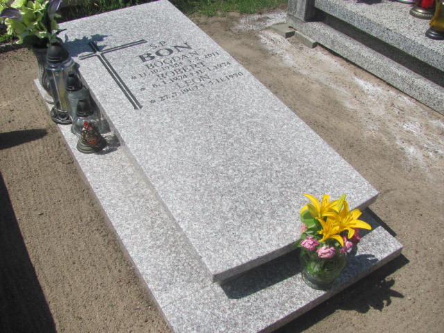 Grób Robert Bon