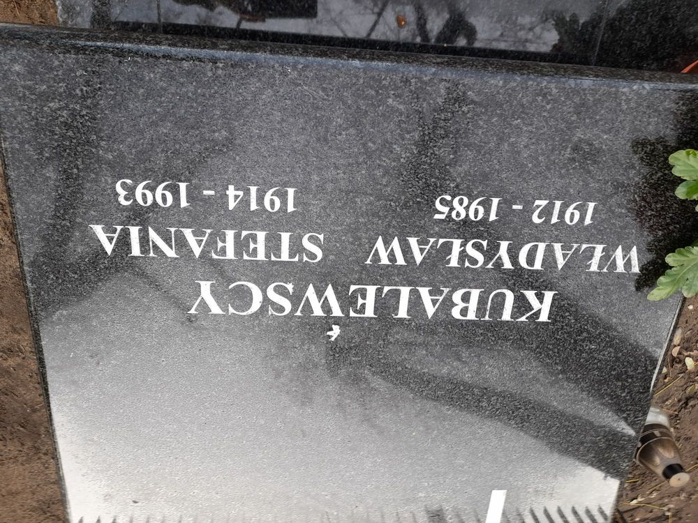 Grób Władysław Kubalewski