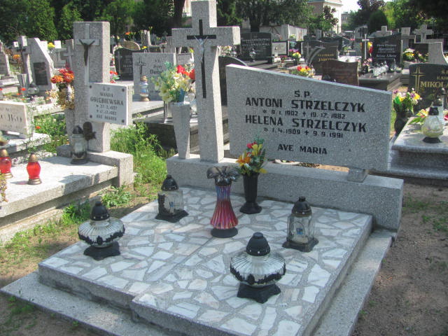 Grób Helena Strzelczyk