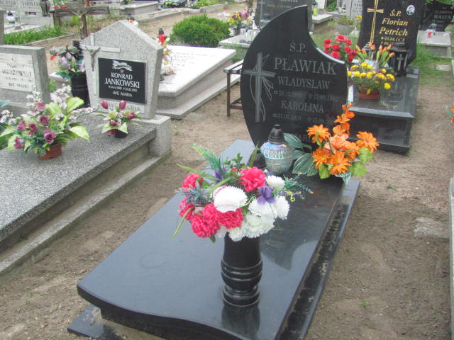 Grób Karolina Pławiak