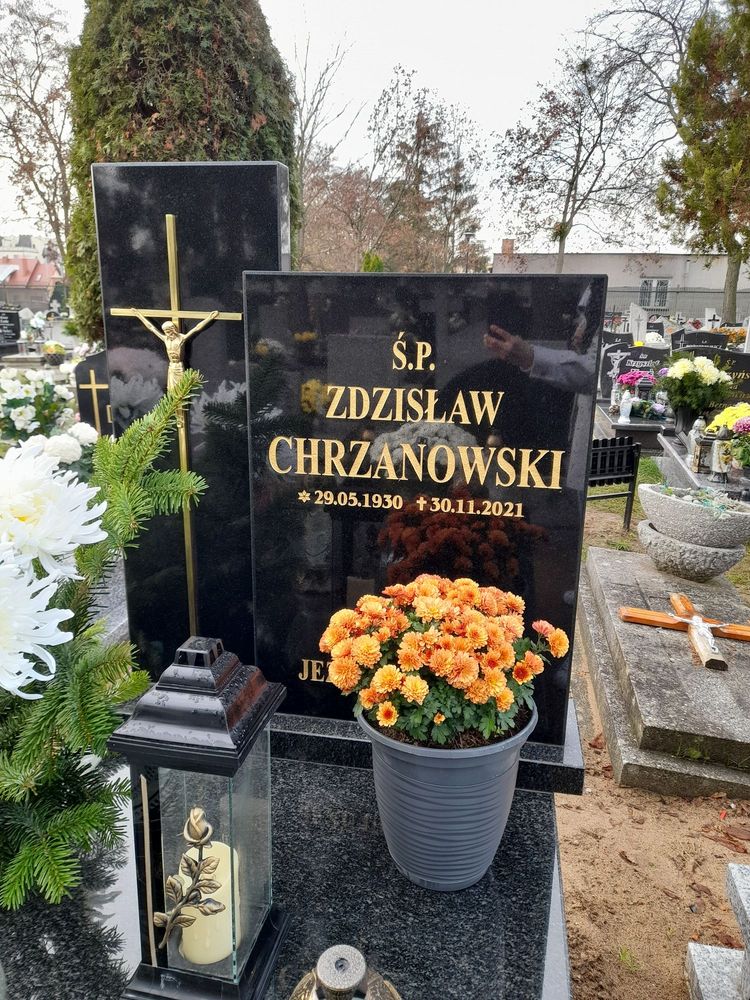 Grób Zdzisław Chrzanowski