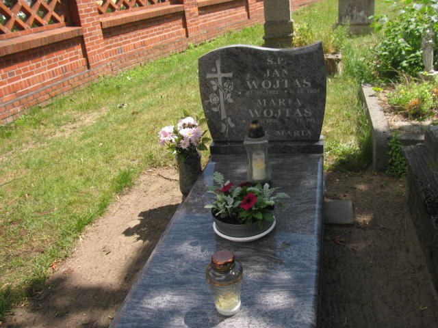 Grób Maria Wojtaś