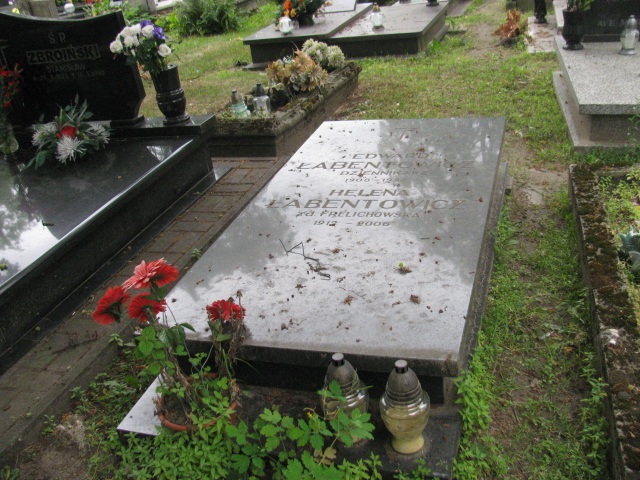 Grób Helena Łabentowicz